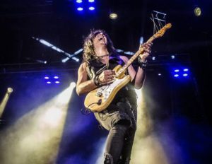 RATA BLANCA + WALTER GIARDINO’S TEMPLE